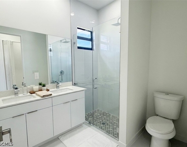 4134 Nw 32nd Lane - Photo Thumbnail 25
