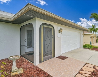 634 Se 32nd Street - Photo Thumbnail 33