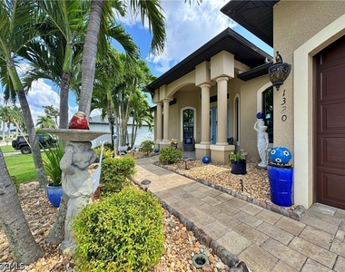 1320 Sw 31st Terrace - Photo Thumbnail 4