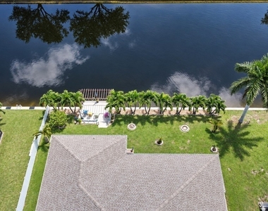 1320 Sw 31st Terrace - Photo Thumbnail 33