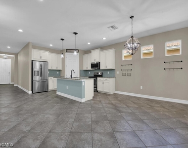 4211 Dutchess Park Road - Photo Thumbnail 4