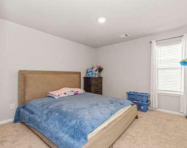 2382 Tavo Trail Drive - Photo Thumbnail 10