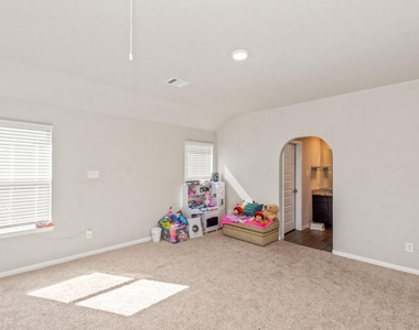 2382 Tavo Trail Drive - Photo Thumbnail 11