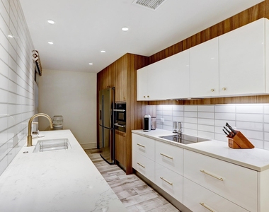 2700 Revere Street - Photo Thumbnail 9