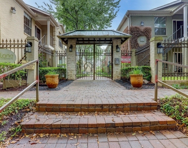 2700 Revere Street - Photo Thumbnail 2