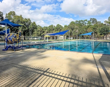 427 Vane Way - Photo Thumbnail 44