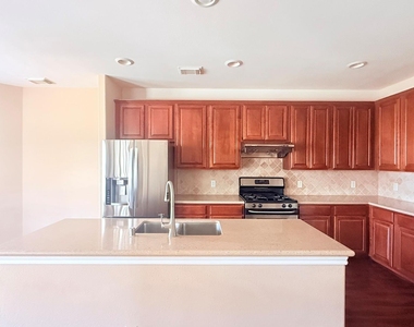 21031 Lilac Meadows Lane - Photo Thumbnail 5