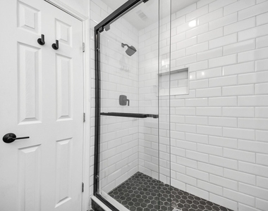311 N Milby Street - Photo Thumbnail 13