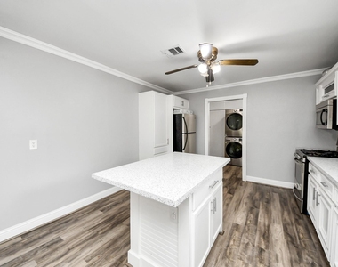 311 N Milby Street - Photo Thumbnail 5