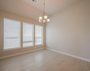 15115 Rosalina Terrace Trail - Photo Thumbnail 7
