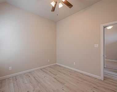 15115 Rosalina Terrace Trail - Photo Thumbnail 26