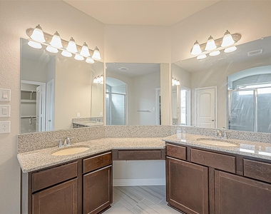 15115 Rosalina Terrace Trail - Photo Thumbnail 39