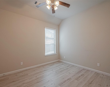 15115 Rosalina Terrace Trail - Photo Thumbnail 25