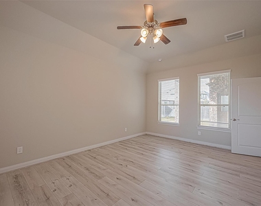 15115 Rosalina Terrace Trail - Photo Thumbnail 37