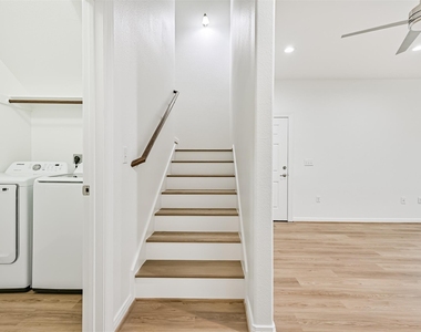 2311 Mary Moody Northern Street - Photo Thumbnail 21