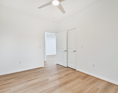 2311 Mary Moody Northern Street - Photo Thumbnail 20