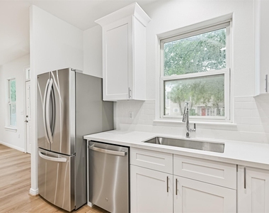 2311 Mary Moody Northern Street - Photo Thumbnail 12