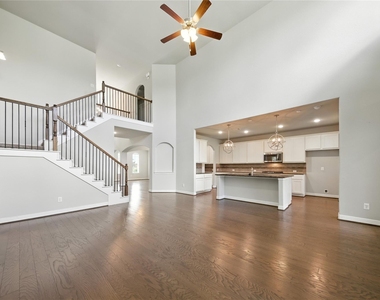 2072 Brookmont Drive - Photo Thumbnail 7