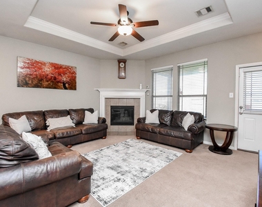 8207 Running Brook Lane - Photo Thumbnail 7