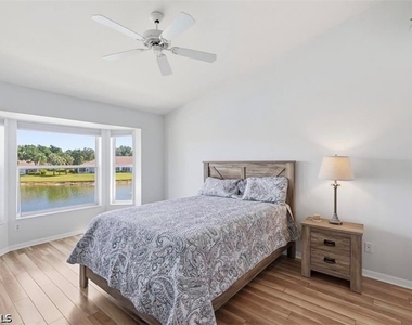 20611 Country Creek Drive - Photo Thumbnail 3