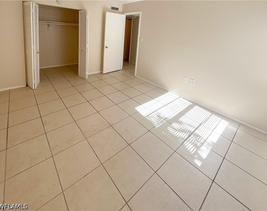 1915 Braman Avenue - Photo Thumbnail 6