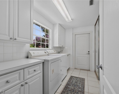 4079 Los Altos Court E - Photo Thumbnail 3