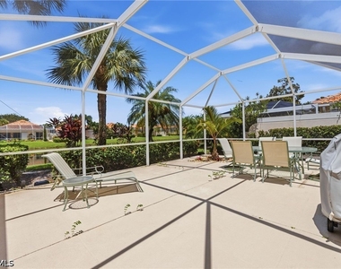 4079 Los Altos Court E - Photo Thumbnail 12