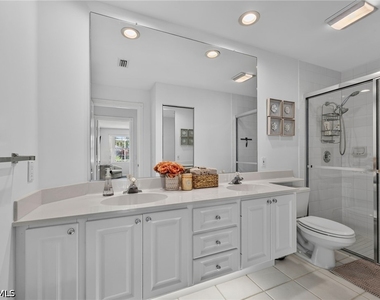4079 Los Altos Court E - Photo Thumbnail 10