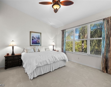23785 Clear Spring Court - Photo Thumbnail 12