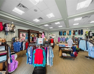 23785 Clear Spring Court - Photo Thumbnail 26