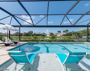 9392 Copper Rock Court - Photo Thumbnail 3