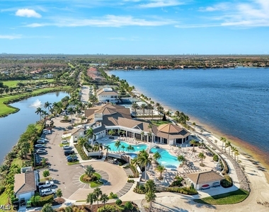 9392 Copper Rock Court - Photo Thumbnail 22