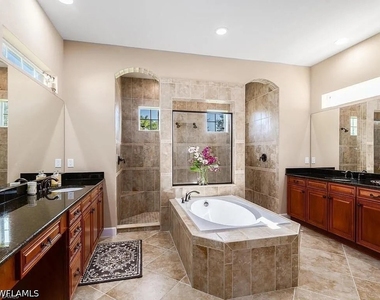 9392 Copper Rock Court - Photo Thumbnail 14