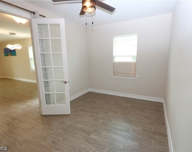 1028 Tranquil Brook Drive - Photo Thumbnail 22