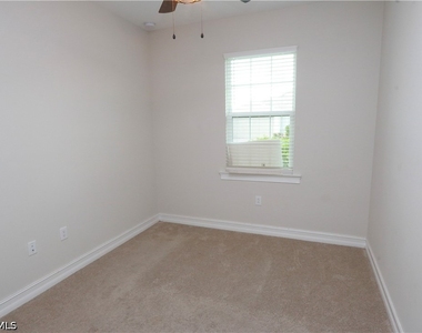 1028 Tranquil Brook Drive - Photo Thumbnail 20