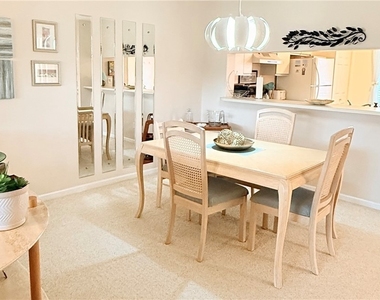 6945 Dennis Circle - Photo Thumbnail 19