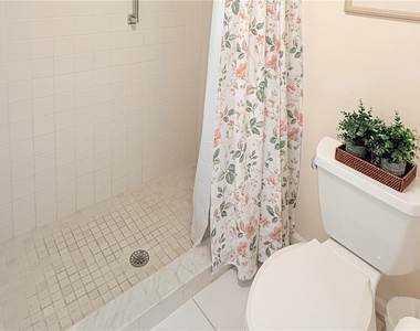 6945 Dennis Circle - Photo Thumbnail 16