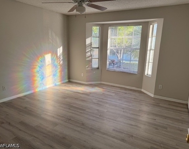 1390 Wildwood Lakes Boulevard - Photo Thumbnail 17