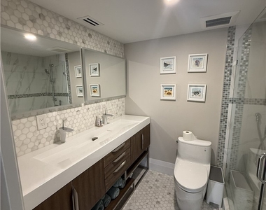 3410 Gulf Shore Boulevard N - Photo Thumbnail 14