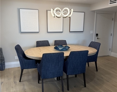 3410 Gulf Shore Boulevard N - Photo Thumbnail 10