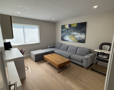 3410 Gulf Shore Boulevard N - Photo Thumbnail 15