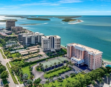 1020 S Collier Boulevard - Photo Thumbnail 3