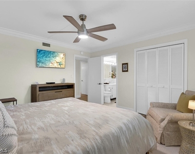 222 Harbour Drive - Photo Thumbnail 18