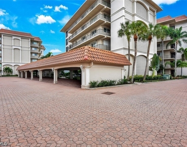 222 Harbour Drive - Photo Thumbnail 39