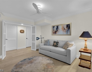 222 Harbour Drive - Photo Thumbnail 21