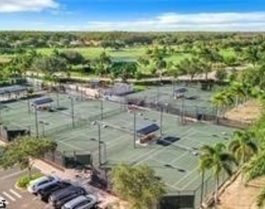 10321 Heritage Bay Boulevard - Photo Thumbnail 29