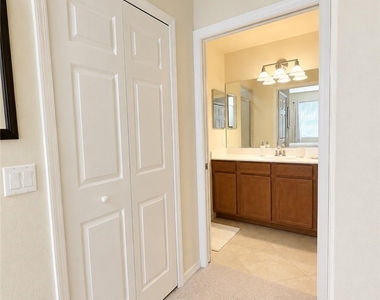 10321 Heritage Bay Boulevard - Photo Thumbnail 15