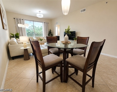 10321 Heritage Bay Boulevard - Photo Thumbnail 5