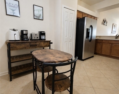 10321 Heritage Bay Boulevard - Photo Thumbnail 9
