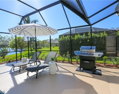 1394 Monarch Circle - Photo Thumbnail 4